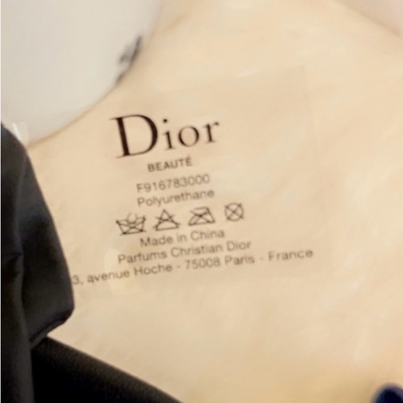 Dior makeup bag - Picture 7 of 11